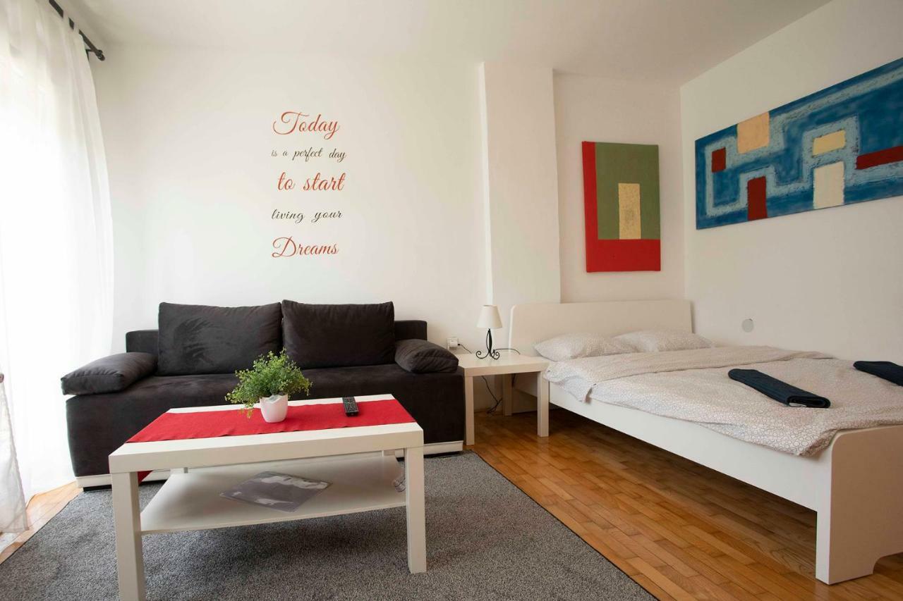 Studio Apartman Natali Zagreb Eksteriør billede
